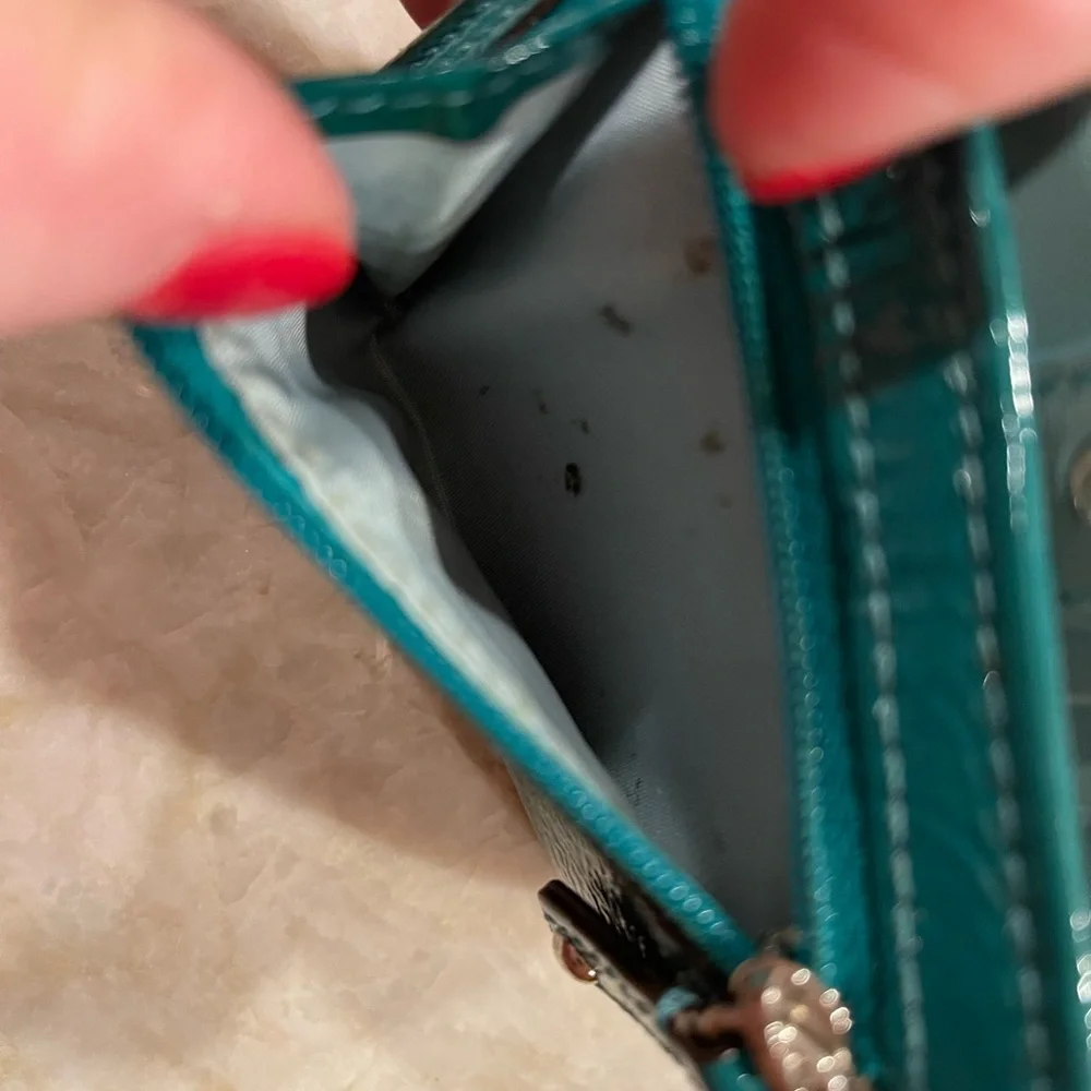 EUC Coach mini wallet - Picture 8 of 8